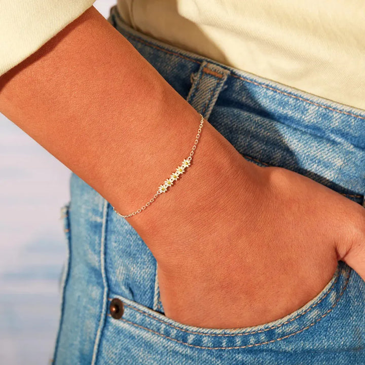 Daisy Charm Bracelet